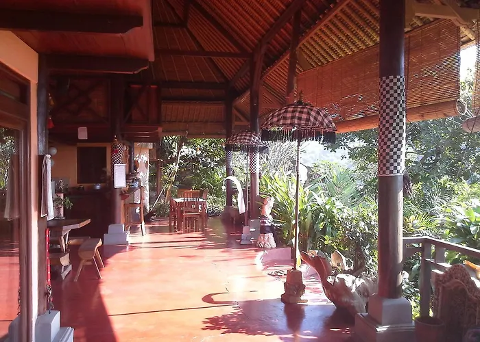 Manouria - Marcel 4* Padang Bai